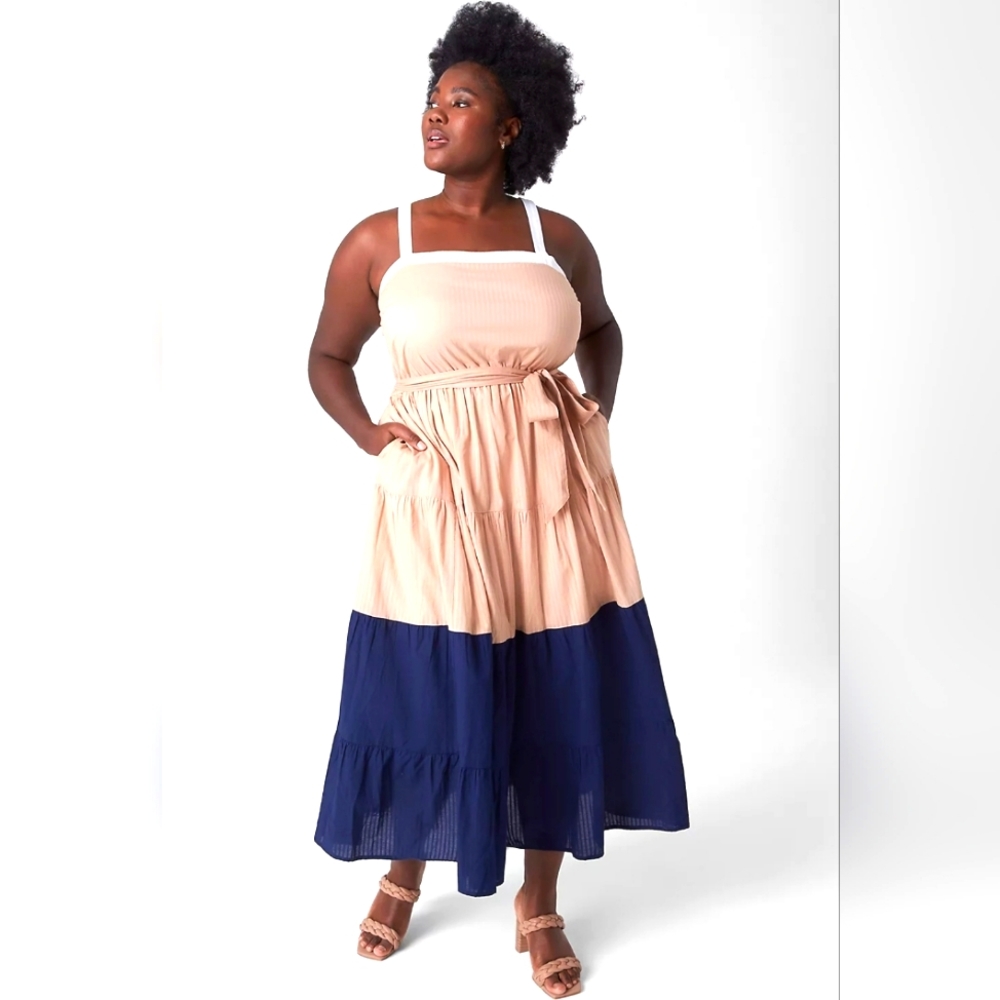Sleeveless Square Neck Colorblocked